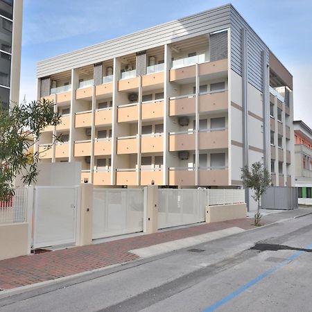Condominio Nautilus ビビオーネ エクステリア 写真