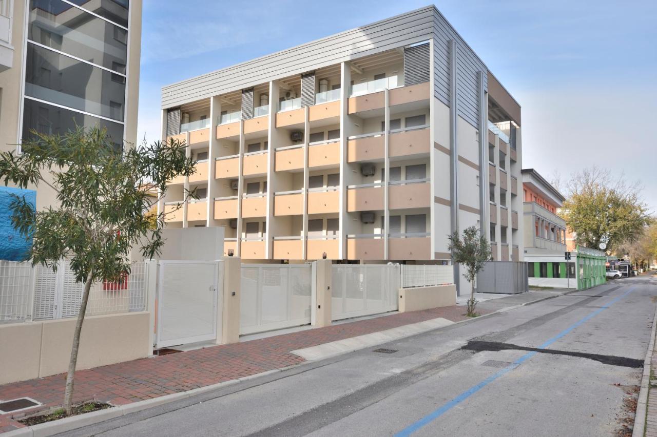 Condominio Nautilus ビビオーネ エクステリア 写真